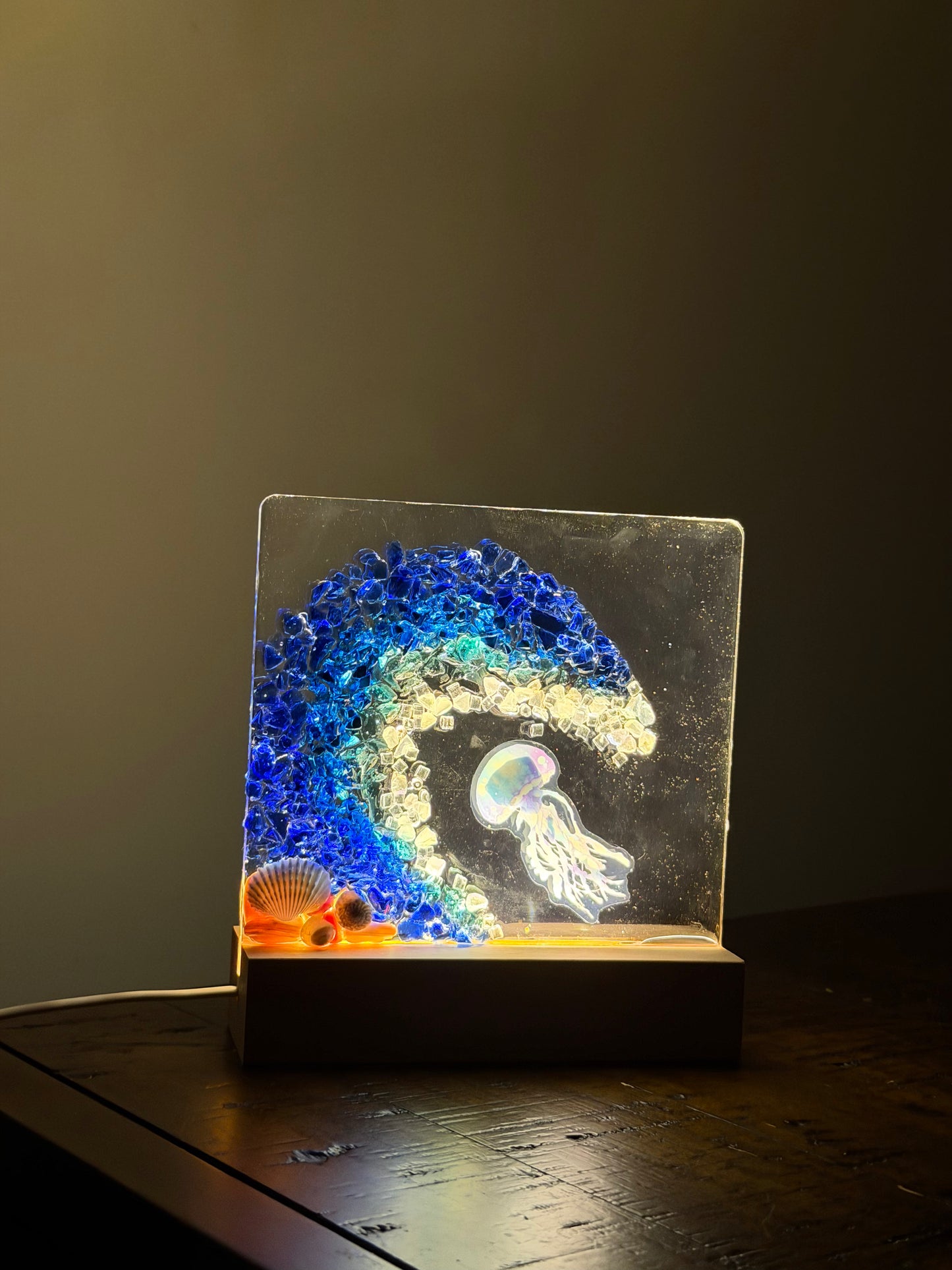 UV Resin Light Thurs Jan 22nd Palm Valley Community Center 7-8:30 pm